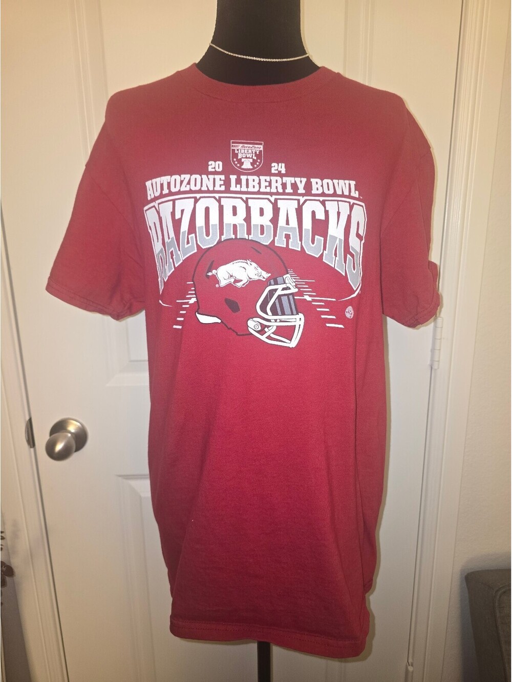 Gildan 2024 AutoZone Liberty Bowl Razorbacks Red T-Shirt Medium